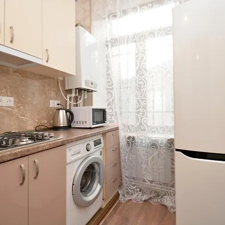 Studio Apartment In The Very Center Of The City Yerevan Exterior photo