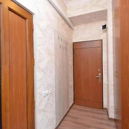 Studio Apartment In The Very Center Of The City Yerevan Exterior photo