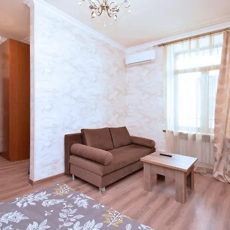 Studio Apartment In The Very Center Of The City Yerevan Exterior photo